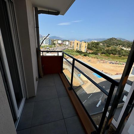 Appartement Neuf อฌักซิโอ้ ภายนอก รูปภาพ