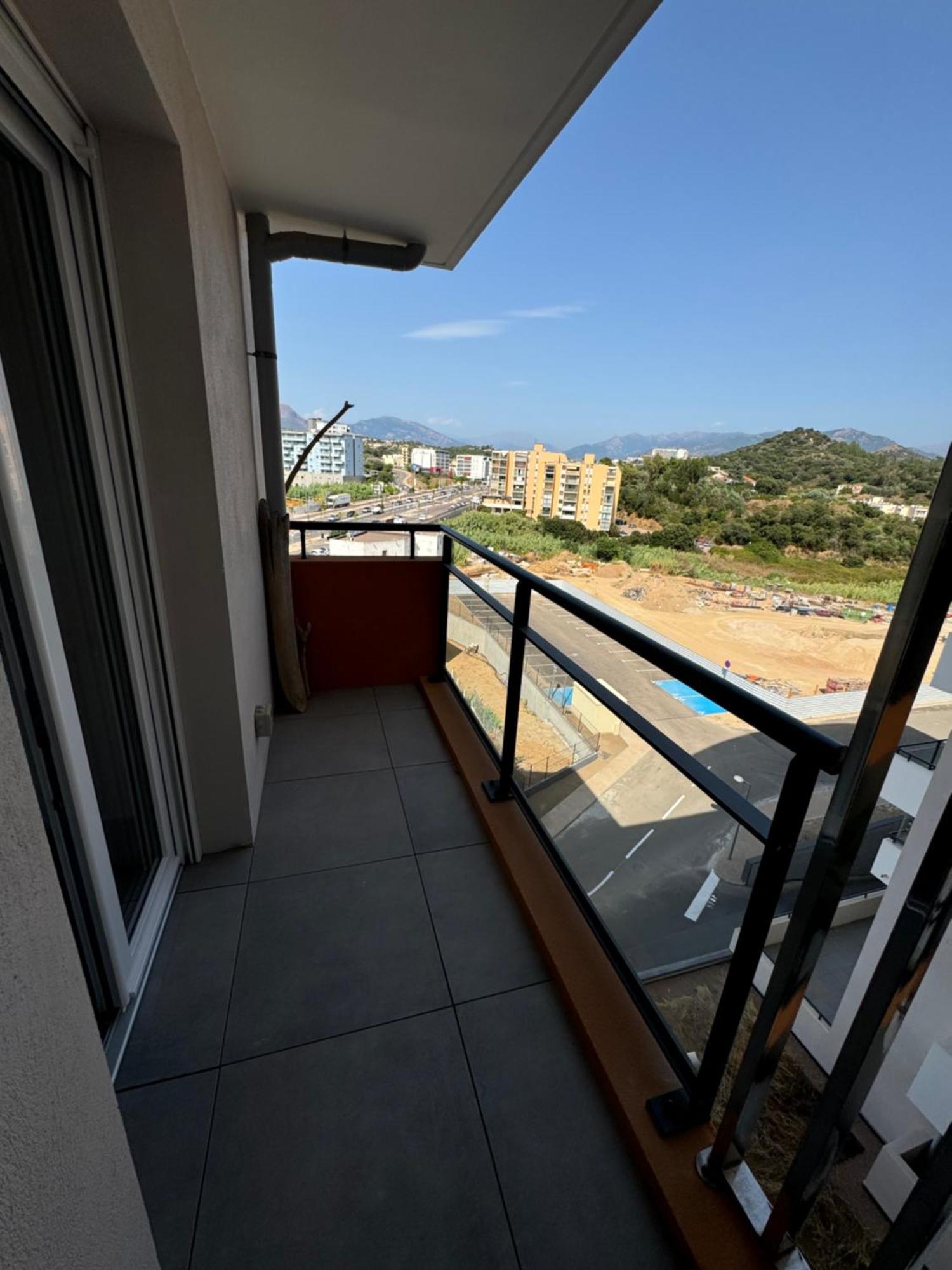 Appartement Neuf อฌักซิโอ้ ภายนอก รูปภาพ